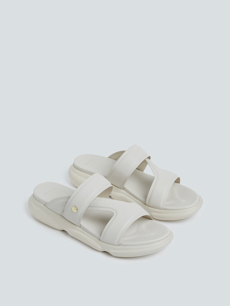 LUNA BLU Ivory Platform Sandals